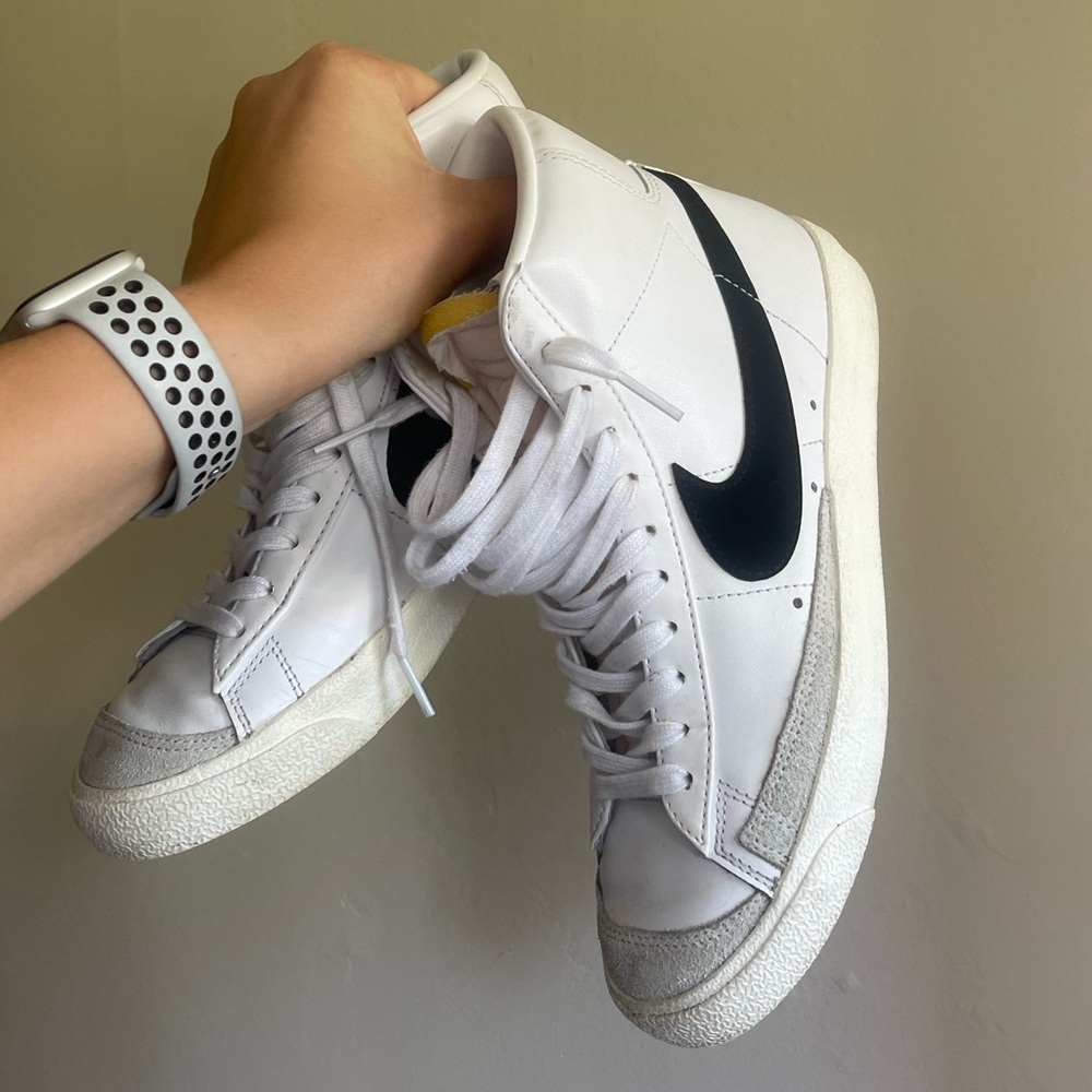 Nike Blazer Mid 77 Sneaker